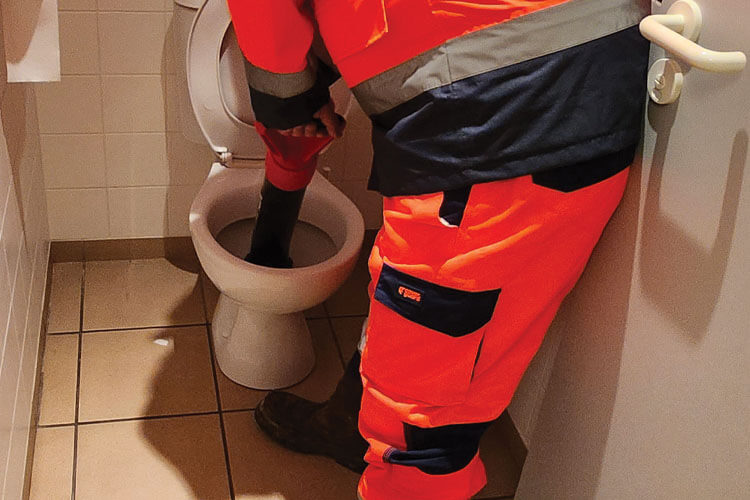 dépannage assainissement pompage houdan dégorgement yvelines